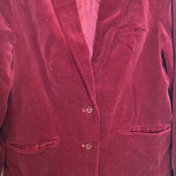 Vintage Partners By Mervyn’s Burgundy Velour Blazer Botton Closure Sz 12 Cotton - Picture 2 of 11
